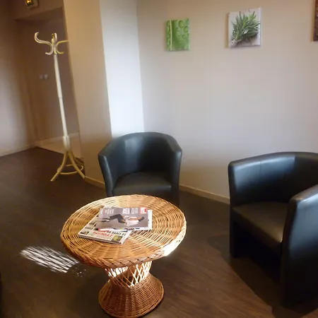 Отель Le Relais Des Bergers 3*